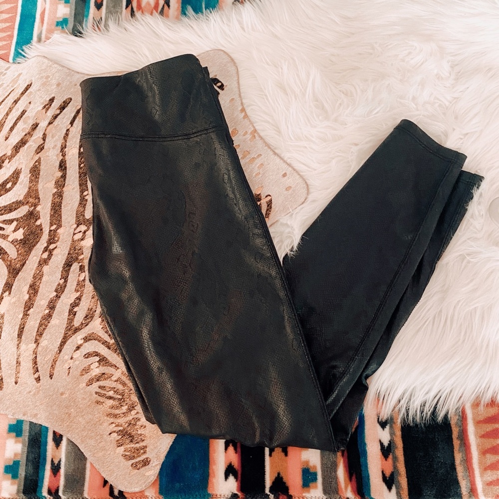 snake skin faux leggings